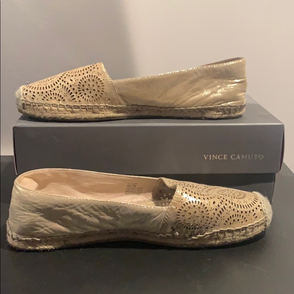 Vince Camuto Espadrille Flats with box